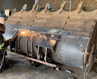 refurbishing of earthmoving equipment